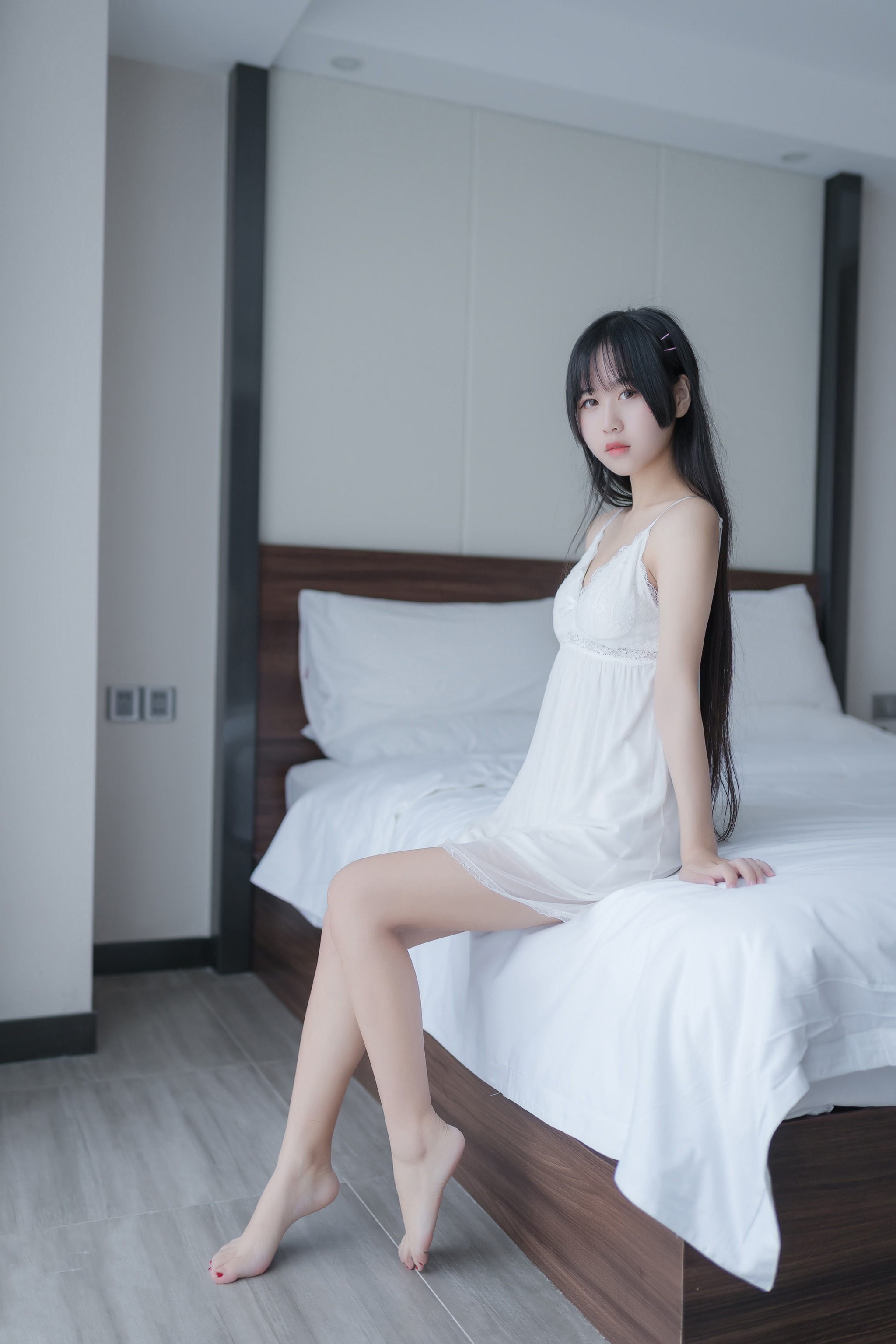 萌芽儿o0 - NO.001 白色私房 [44P]-XikXak